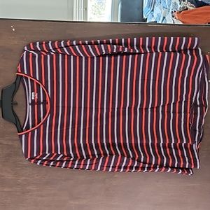 Duluth Trading Co tee